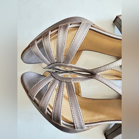 Naturalizer Delina Strappy Sandals Size 11W - Picture 11 of 14